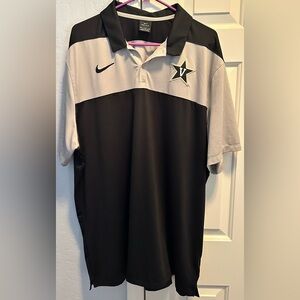 Nike Dri-FIT Polo in Beige and Black